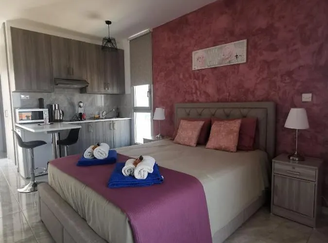 Agia Marina Chrysochous アパート *