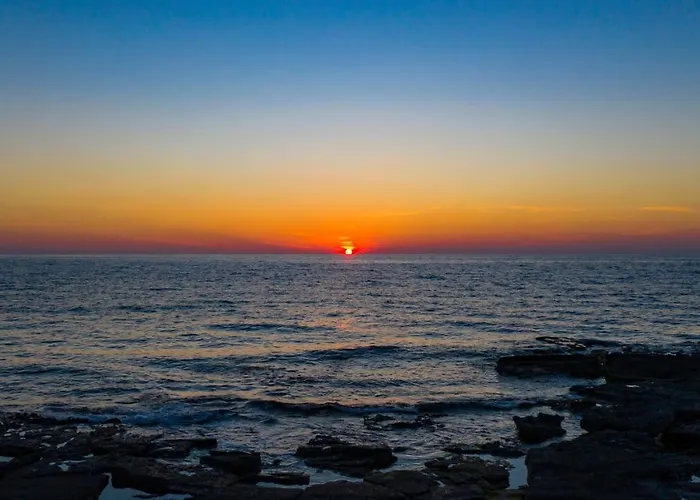 Agia Marina Chrysochous Lägenhet *